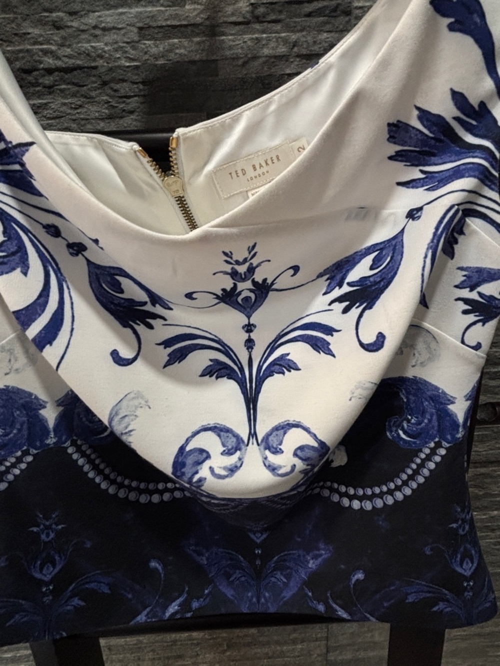 Ted Baker Blue & White Floral Sleeveless Top - Picture 5 of 7